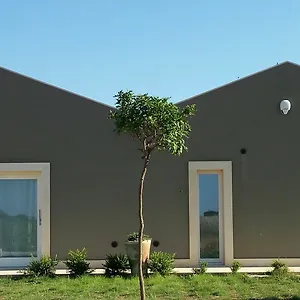 Cozzo Del Parroco - Ospitalità In Campagna Granelli